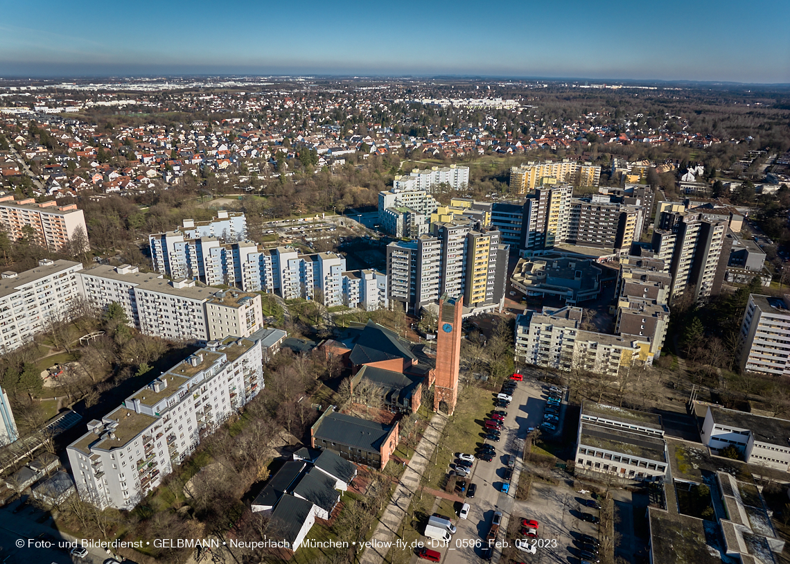 07.02.2023 - Luftbilder vom Marx-Zenrtum und Umgebung in Neuperlach
